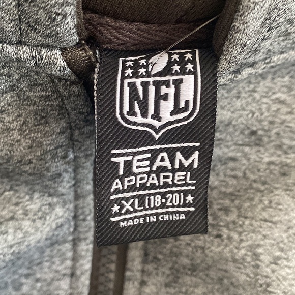 New with tags!!! NFL Tampa Bay Buccaneers Hoodie Jacket XL - Picture 9 of 9